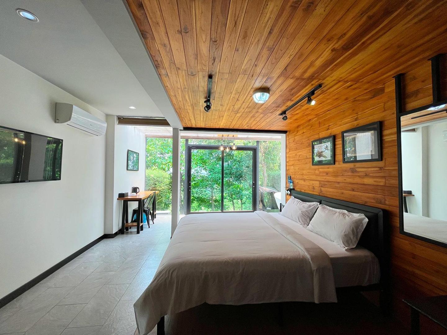 ואנג ויינג Kong Resort Vangvieng מראה חיצוני תמונה