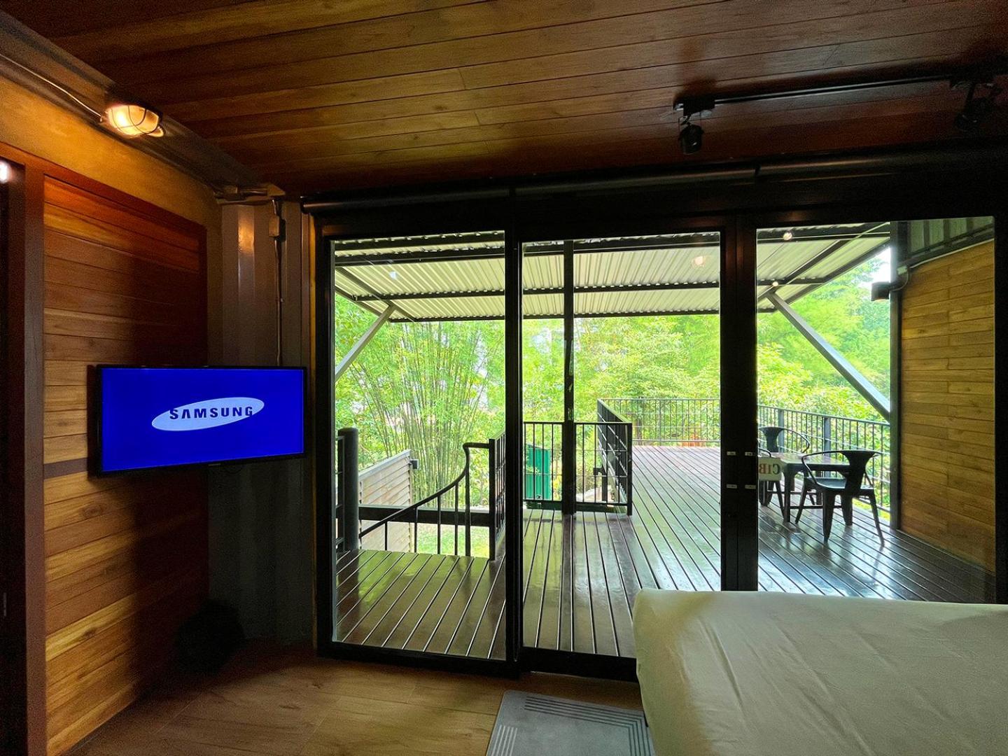 ואנג ויינג Kong Resort Vangvieng מראה חיצוני תמונה